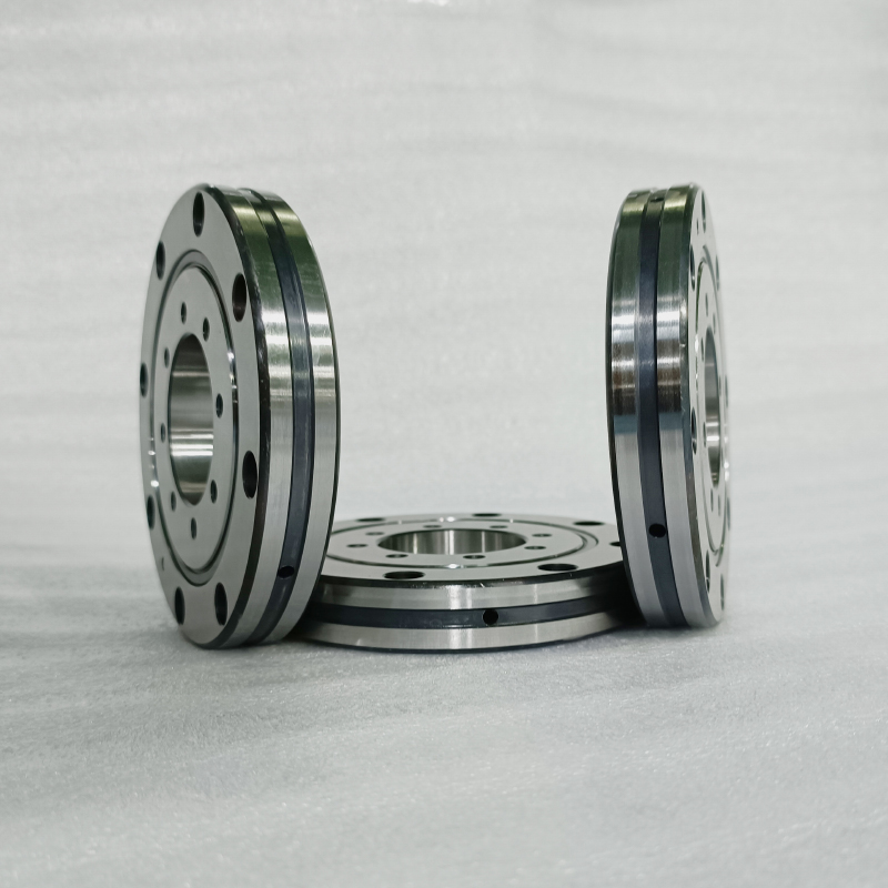 交叉滾子軸承用在工業(yè)機(jī)器人上的好處有哪些？