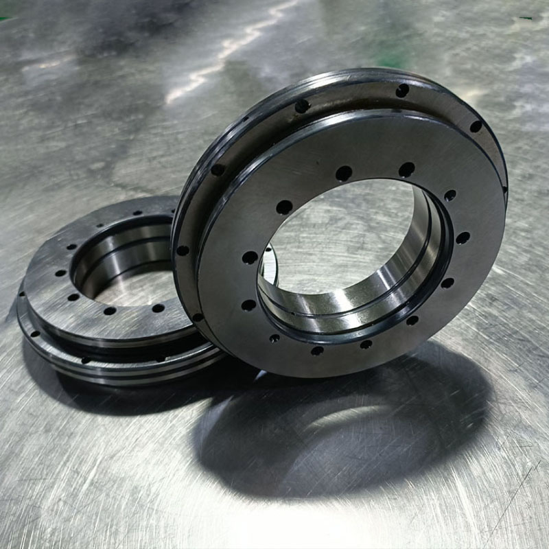 轉(zhuǎn)臺軸承裝配誤差看是小問題，影響大事情！