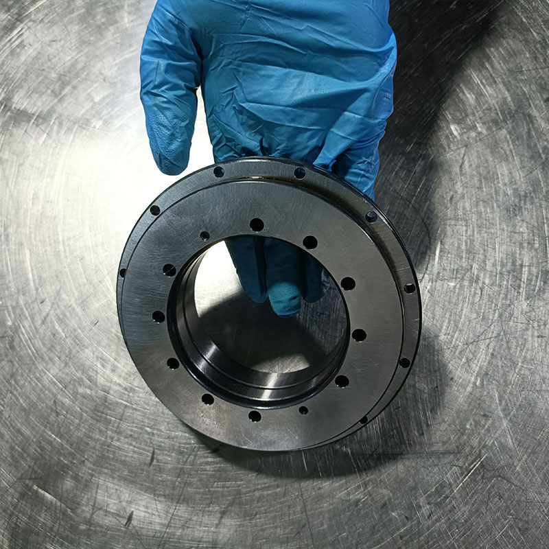 怎樣預防轉(zhuǎn)臺軸承過早損壞？詳解各種注意事項