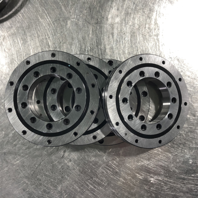 精密交叉滾子軸承如何選型？詳解